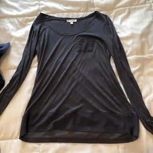 gray long sleeve blouse